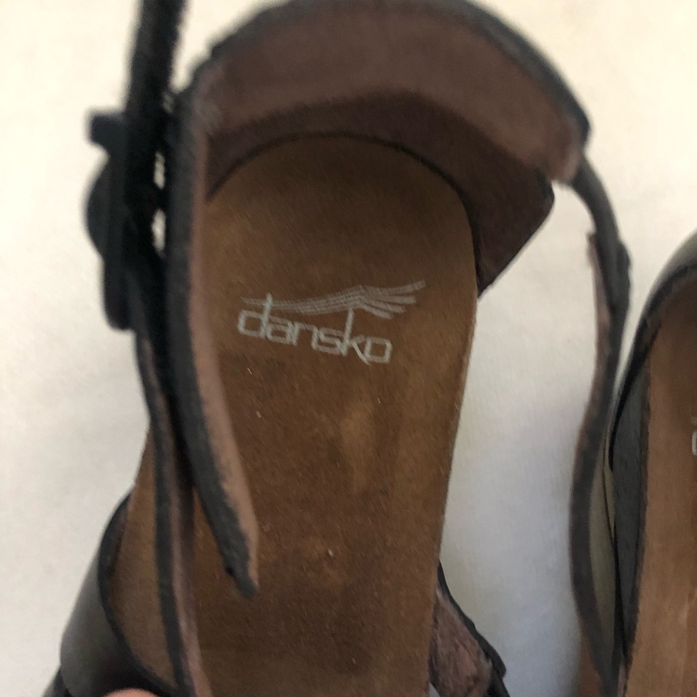 Dansko black flat sandals size 5 - Picture 5 of 6